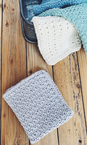 Seed Stitch Crochet Washcloth Pattern