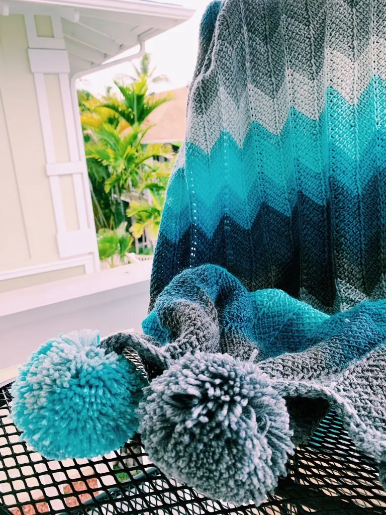 Mandala yarn baby blanket crochet online pattern