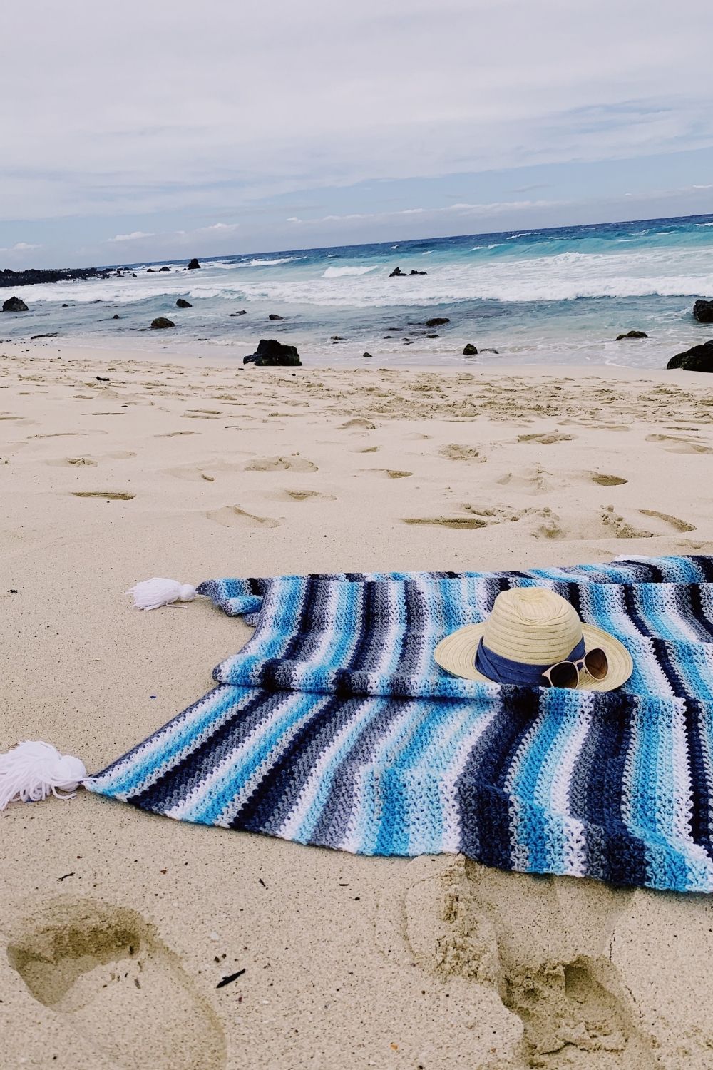 The Kona Coast Throw: A Crochet Beach Blanket with Tassels