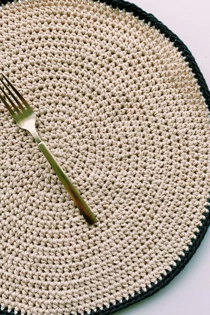 Easy Crochet Placemat Pattern with Cotton Yarn - I Can Crochet That