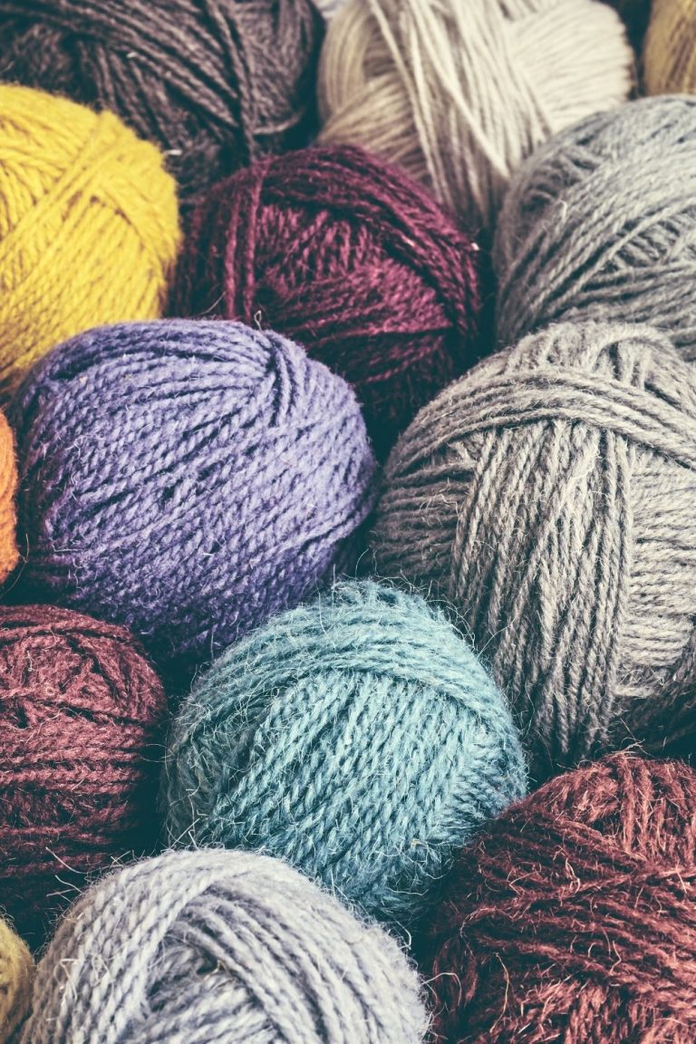 A RoundUp of the Best Yarn for Crochet Beginners