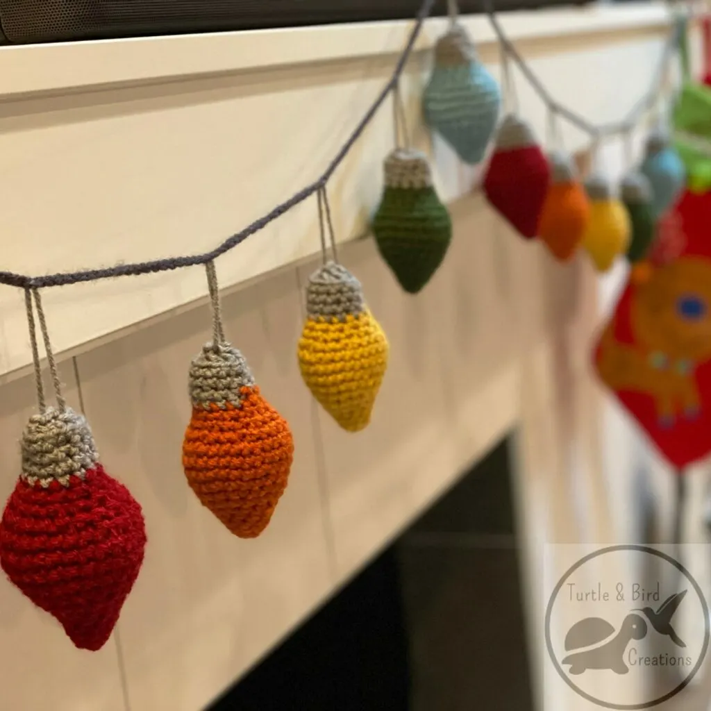 crochet christmas garland pattern