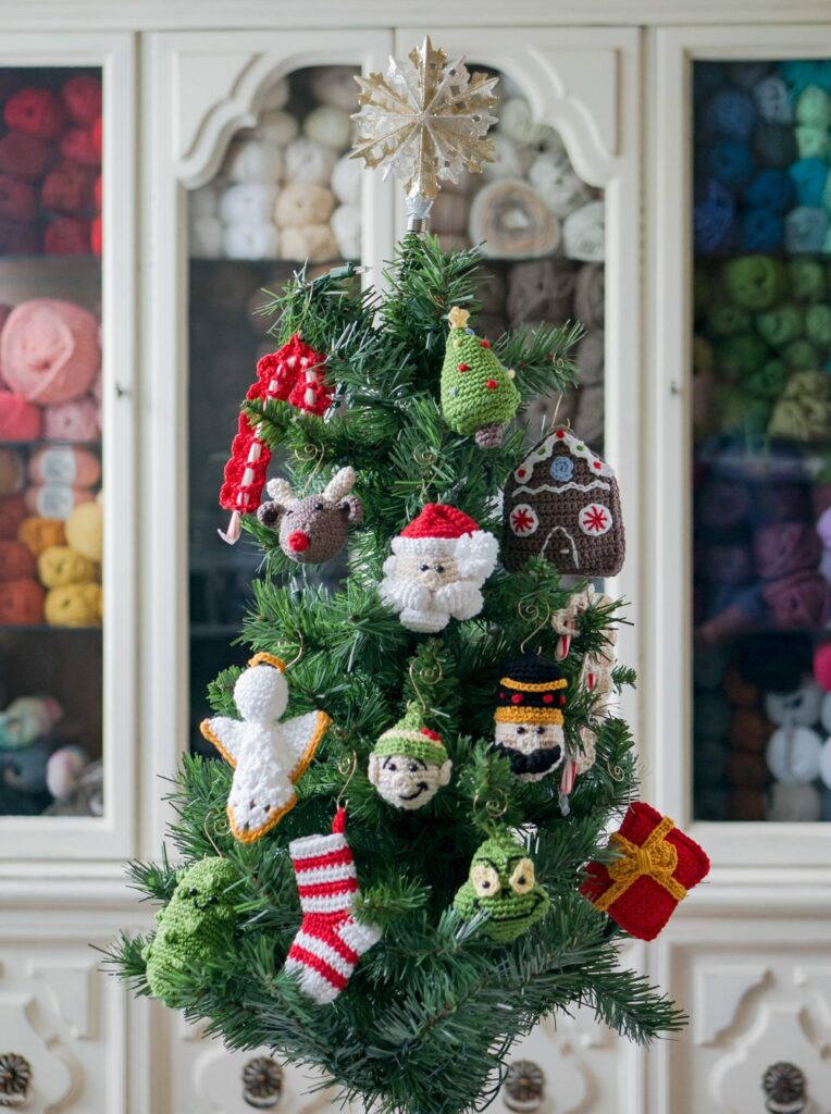 crochet christmas ornaments kit