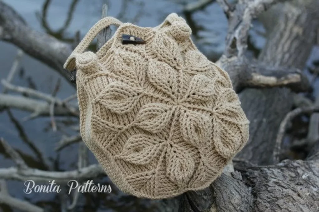 Step-by-step granny squares festival bag crochet project, My Thrifty Life  by Cassie Fairy