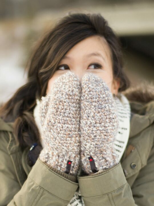15 Cozy and Warm Crochet Mittens Patterns
