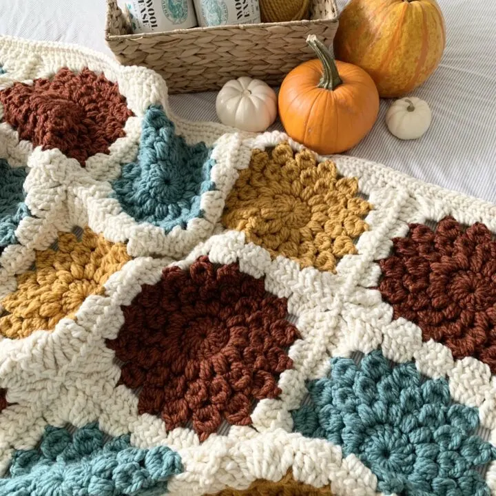 15 Free Crochet Blankets to Keep You Cozy