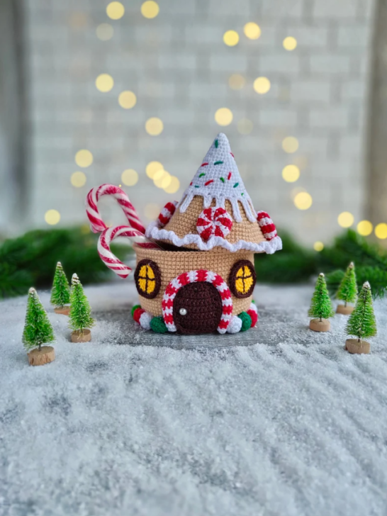 Deck the Halls with These 20 Crochet Christmas Decorations