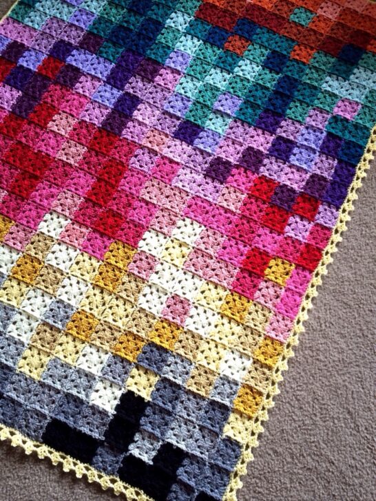 15 Mesmerizing Crochet Temperature Blanket Patterns for 2024