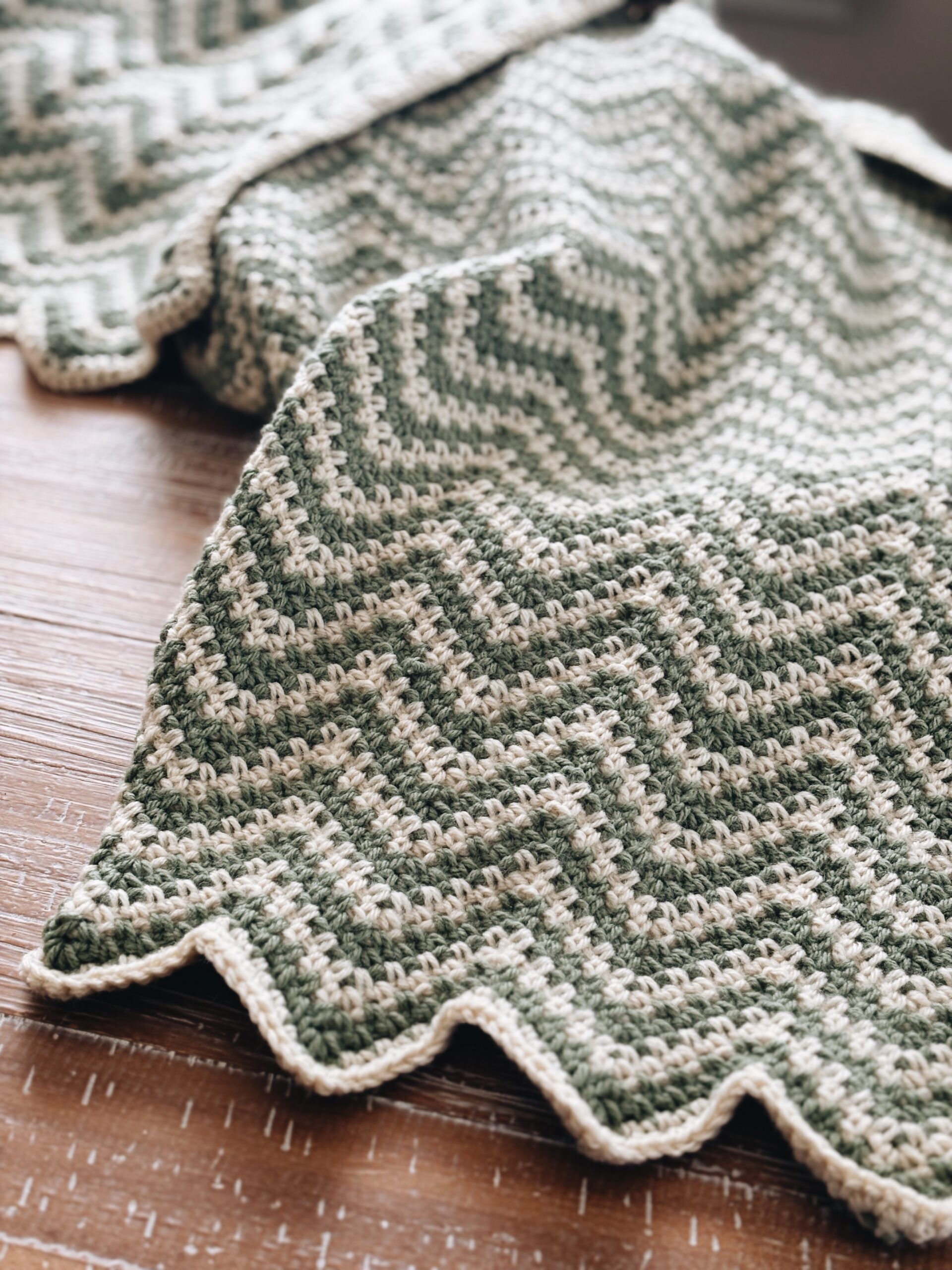 Ripple Moss Stitch Crochet Blanket Pattern | The Riley - I Can Crochet That
