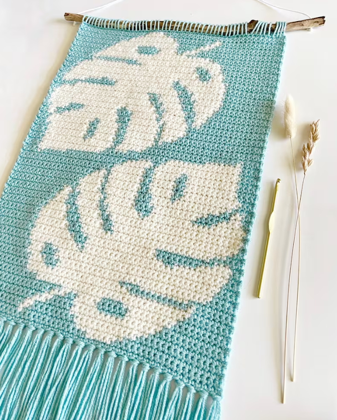 How to Make Crochet Wall Hangings for a Cozy Home