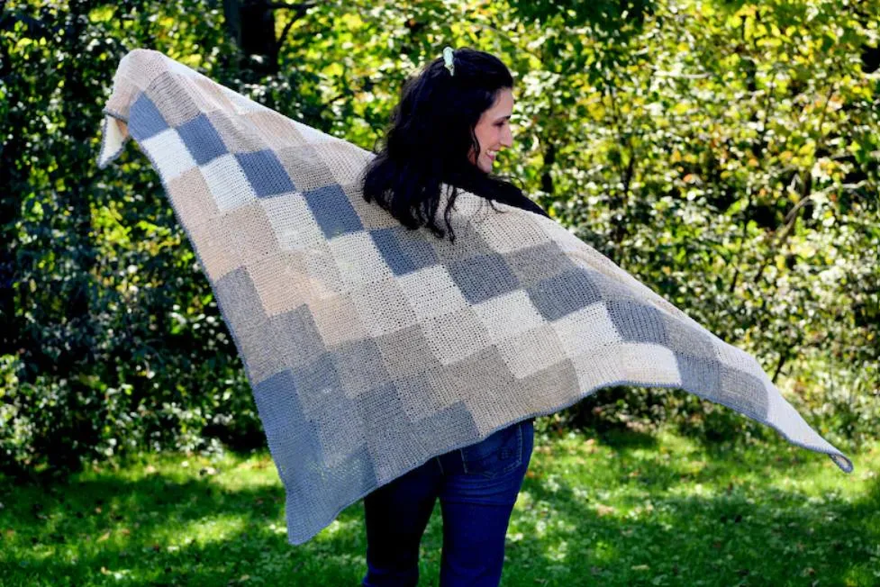 Master Tunisian Entrelac Crochet with These Stunning Patterns