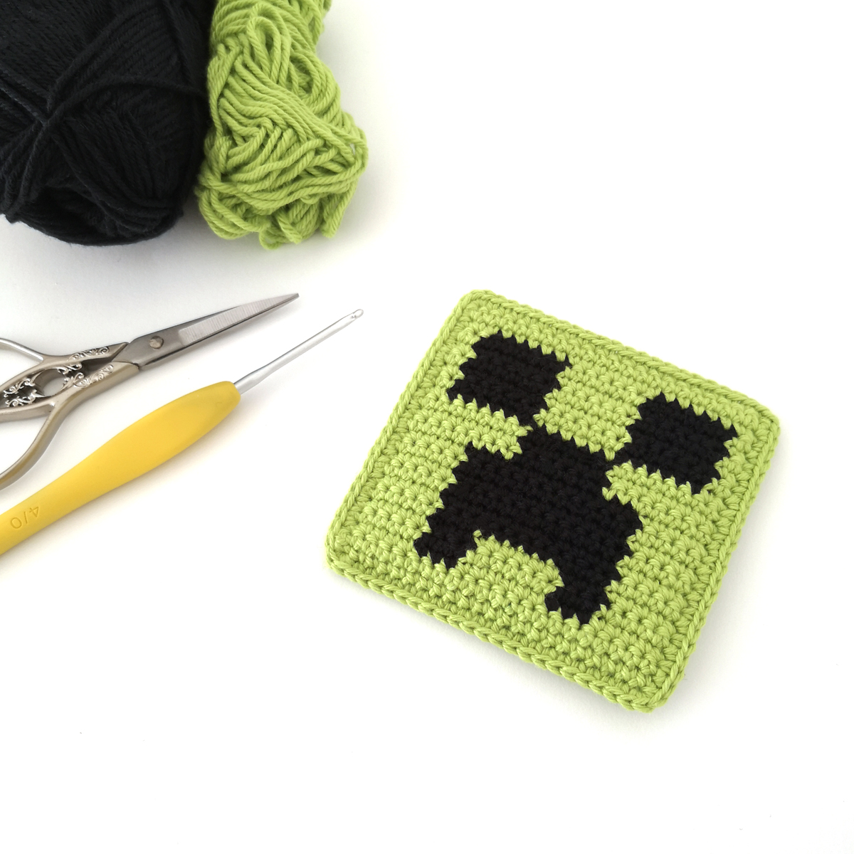 Geeky Crochet Patterns for Minecraft Fans