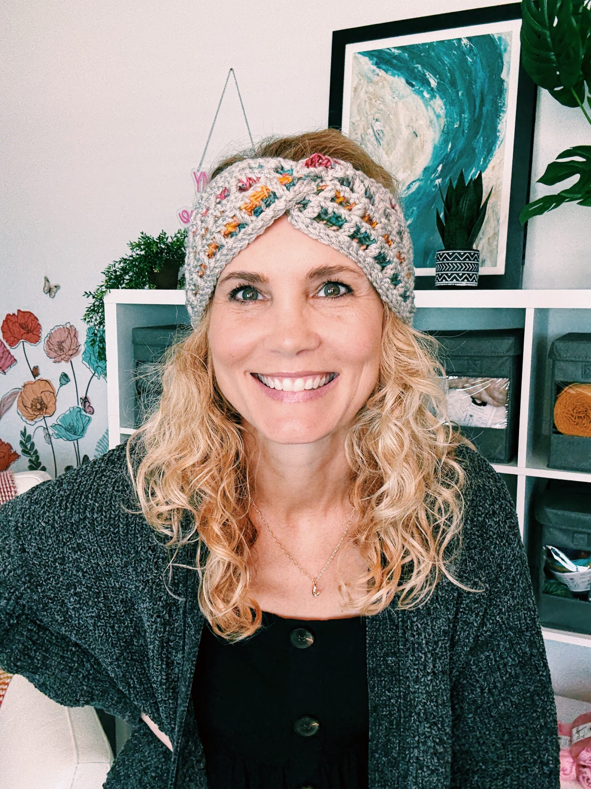 Crochet Ear Warmer Free Pattern – Waffle Stitch with Video Tutorial